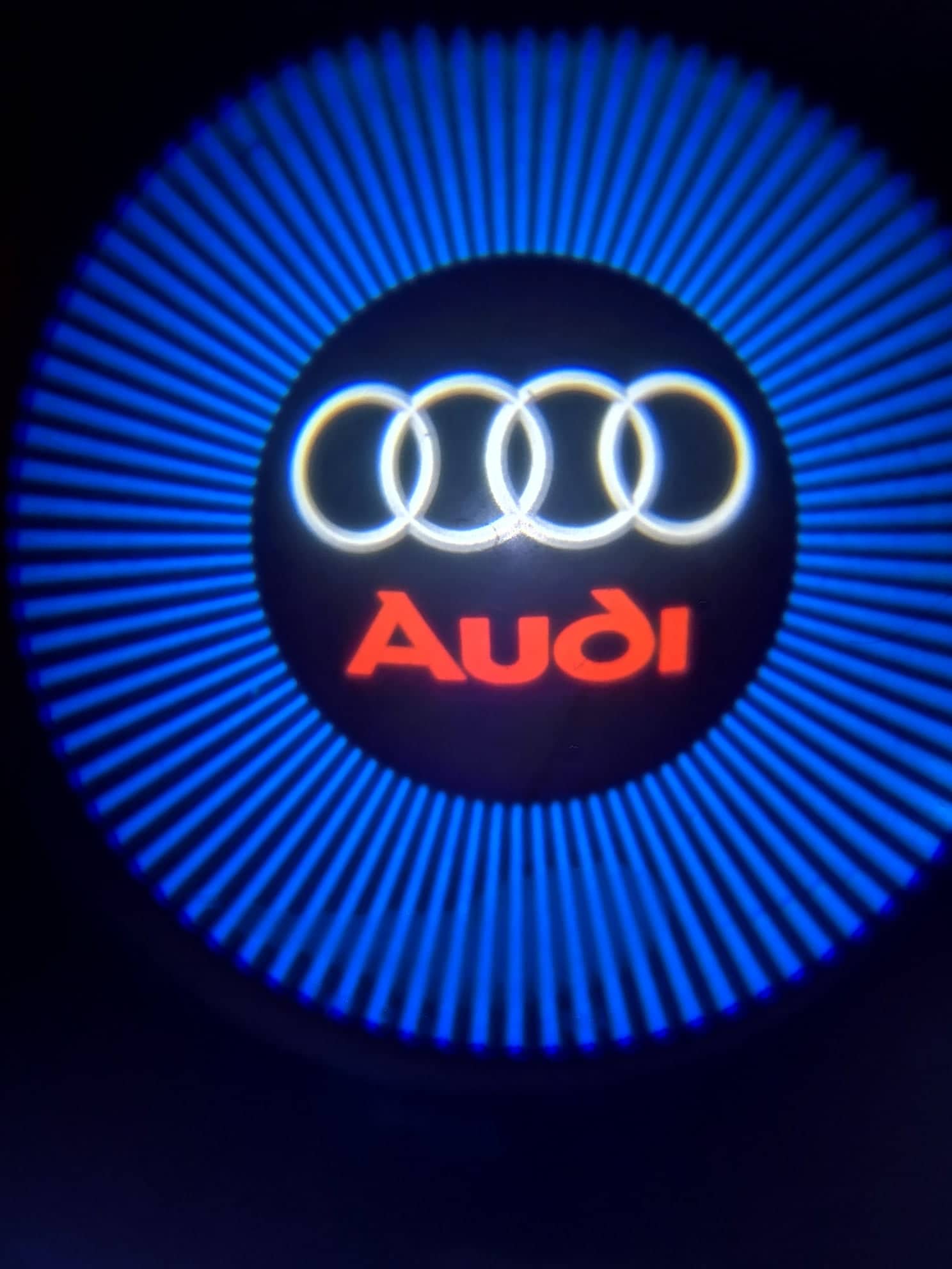 Audi Led ajtó kilépő fény