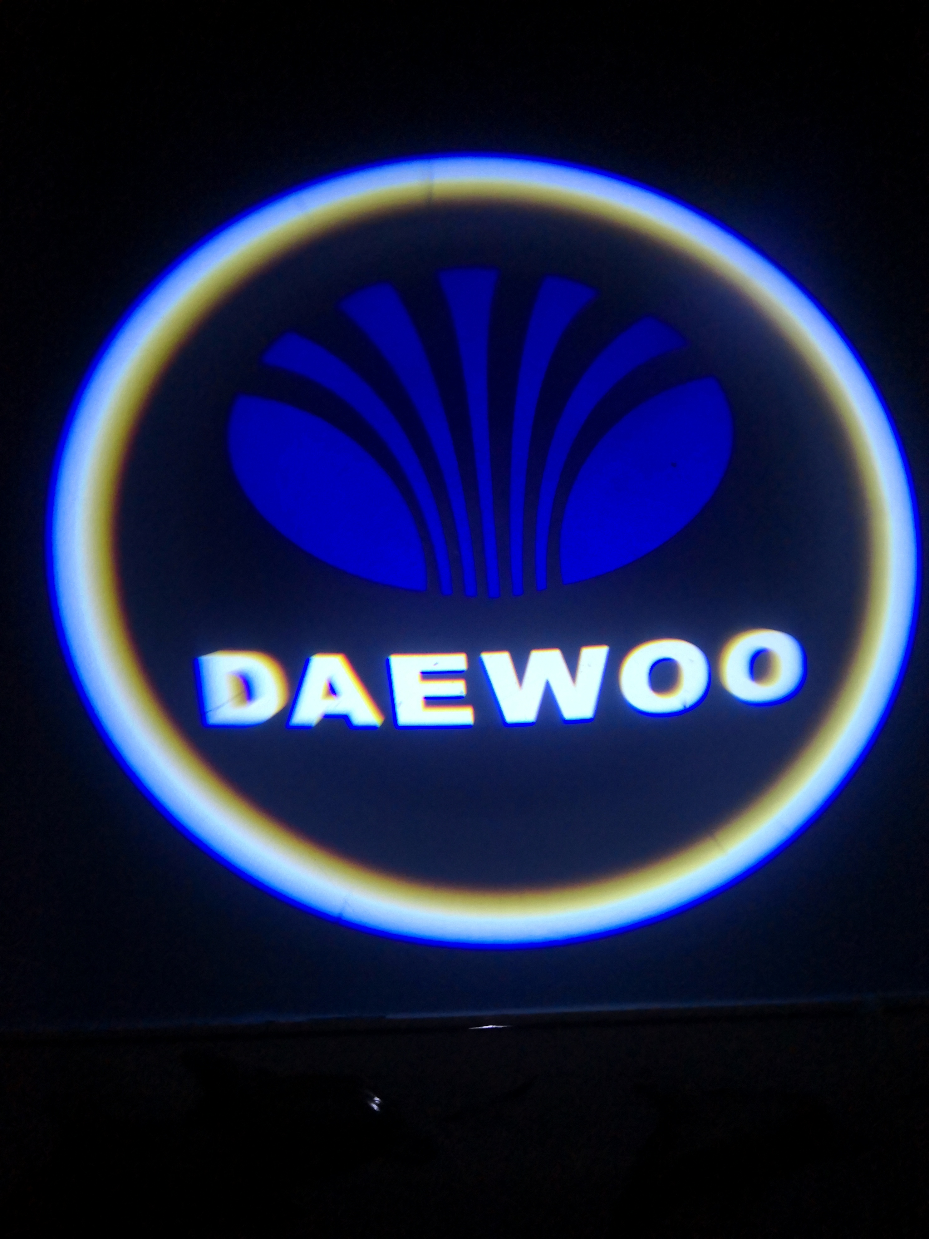 1. Daewoo Led ajtó kilépő fény  