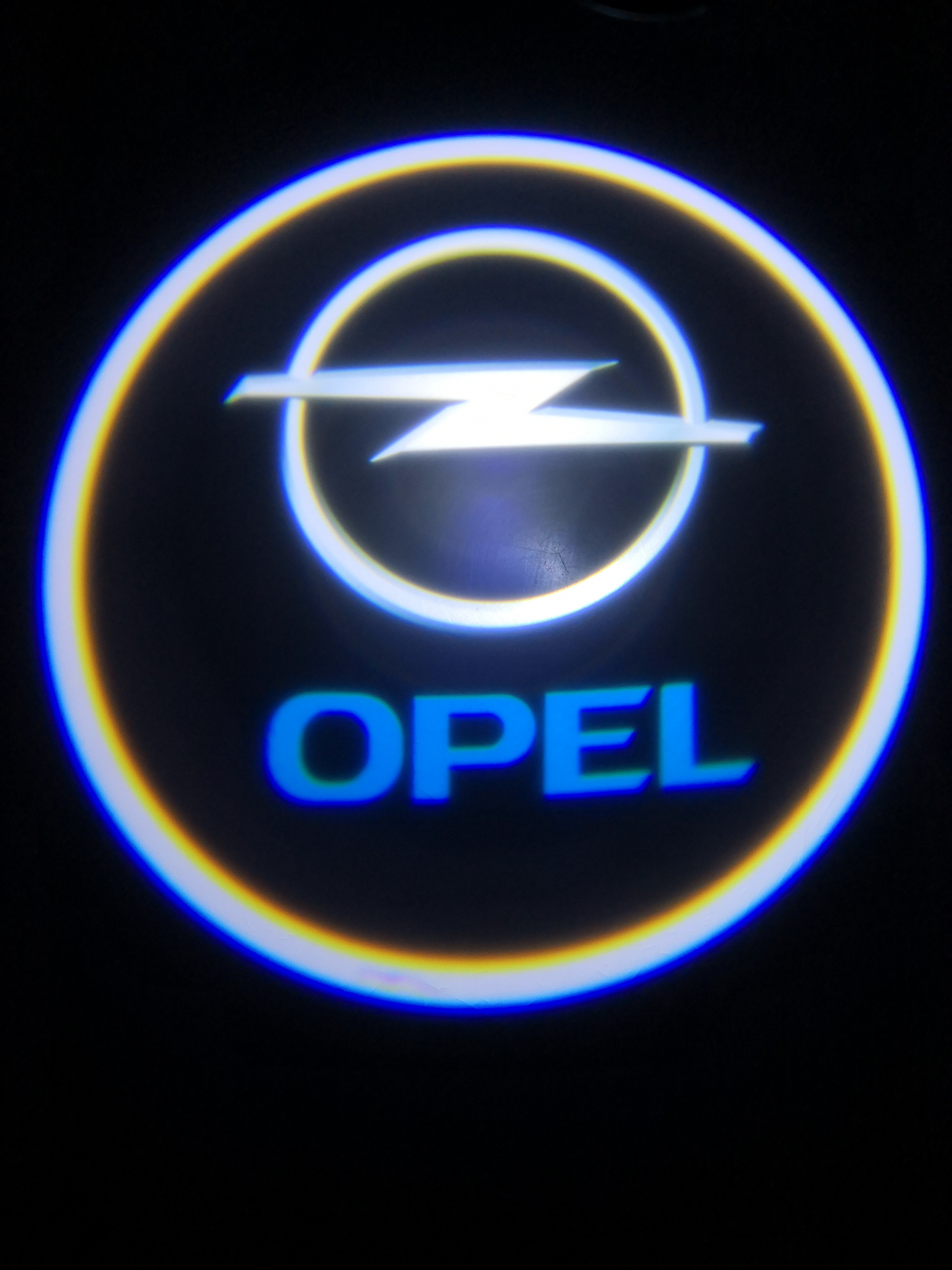 1. Opel Led ajtó kilépő fény