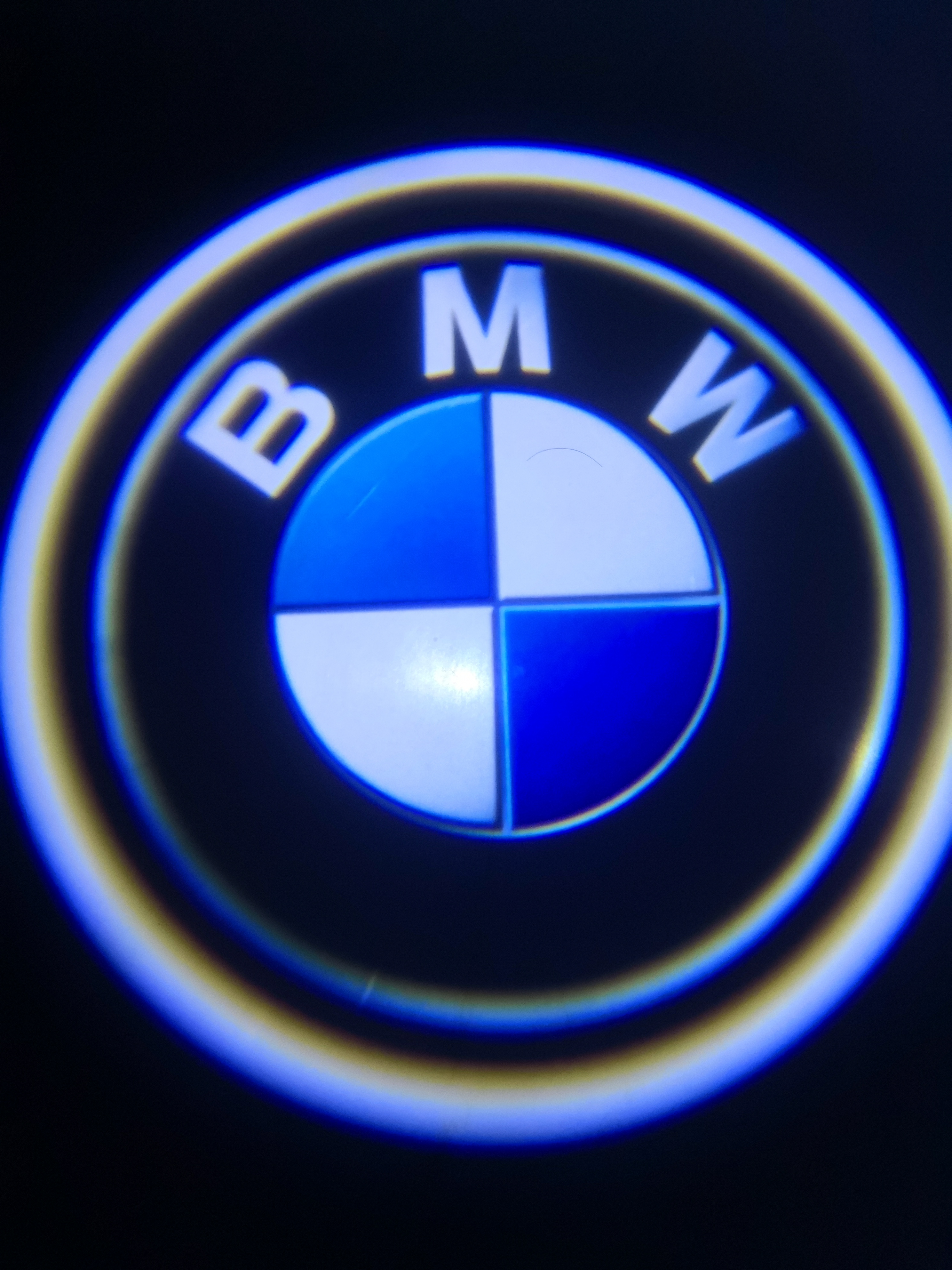 3. BMW Led ajtó kilépő fény