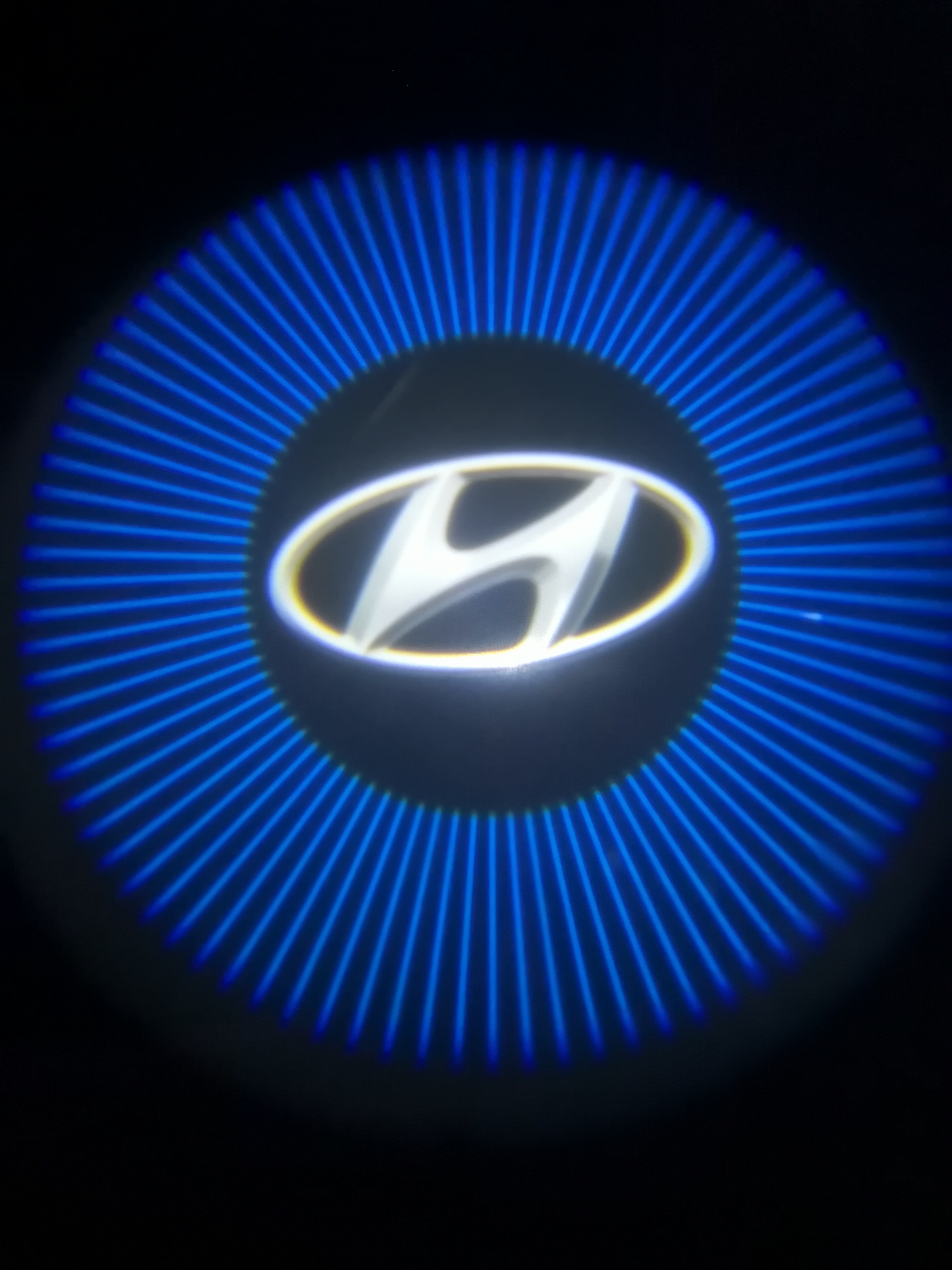 2. Hyundai Led ajtó kilépő fény 